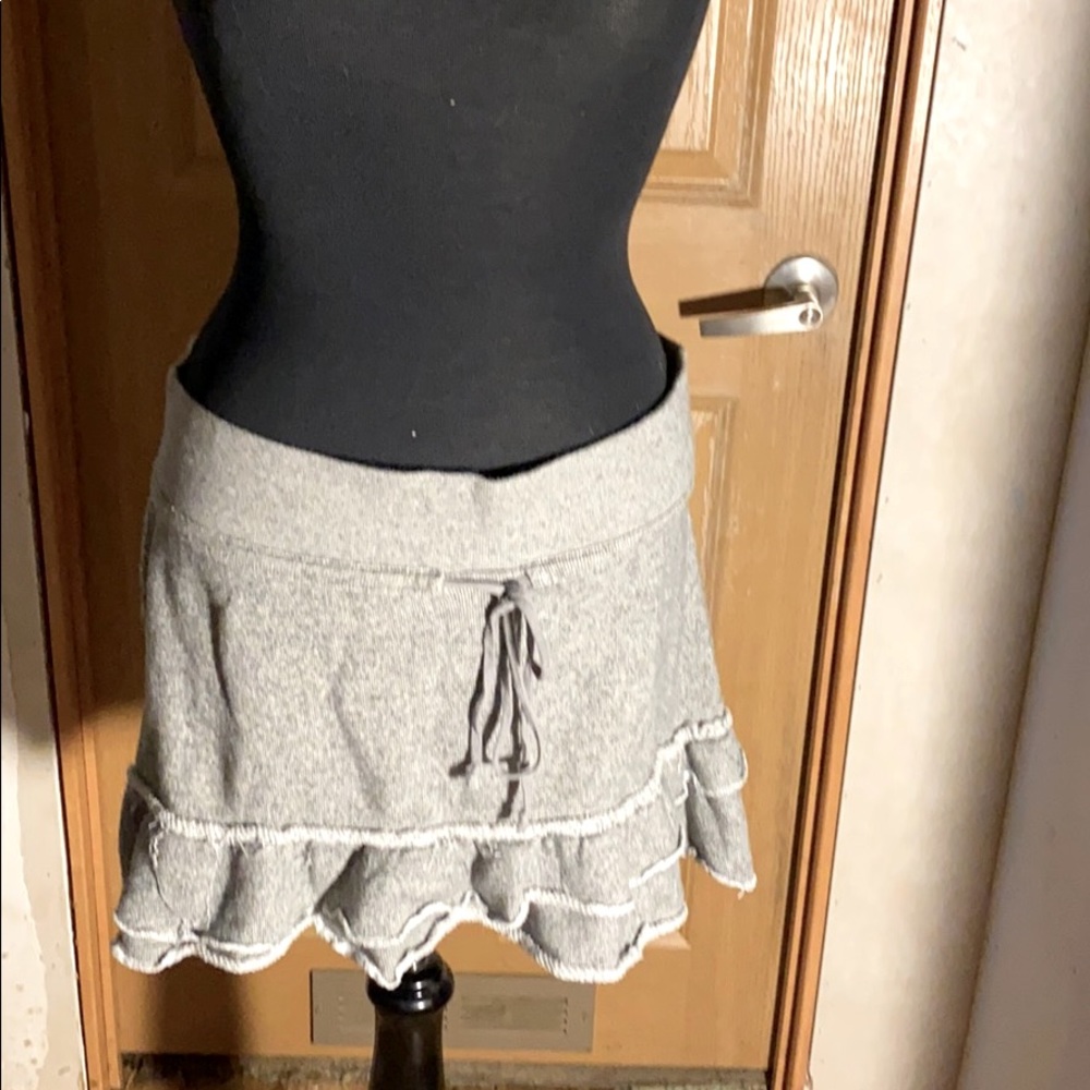 American Eagle mini skirt